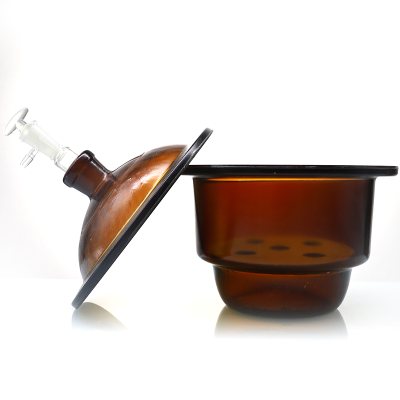 棕色真空干燥器