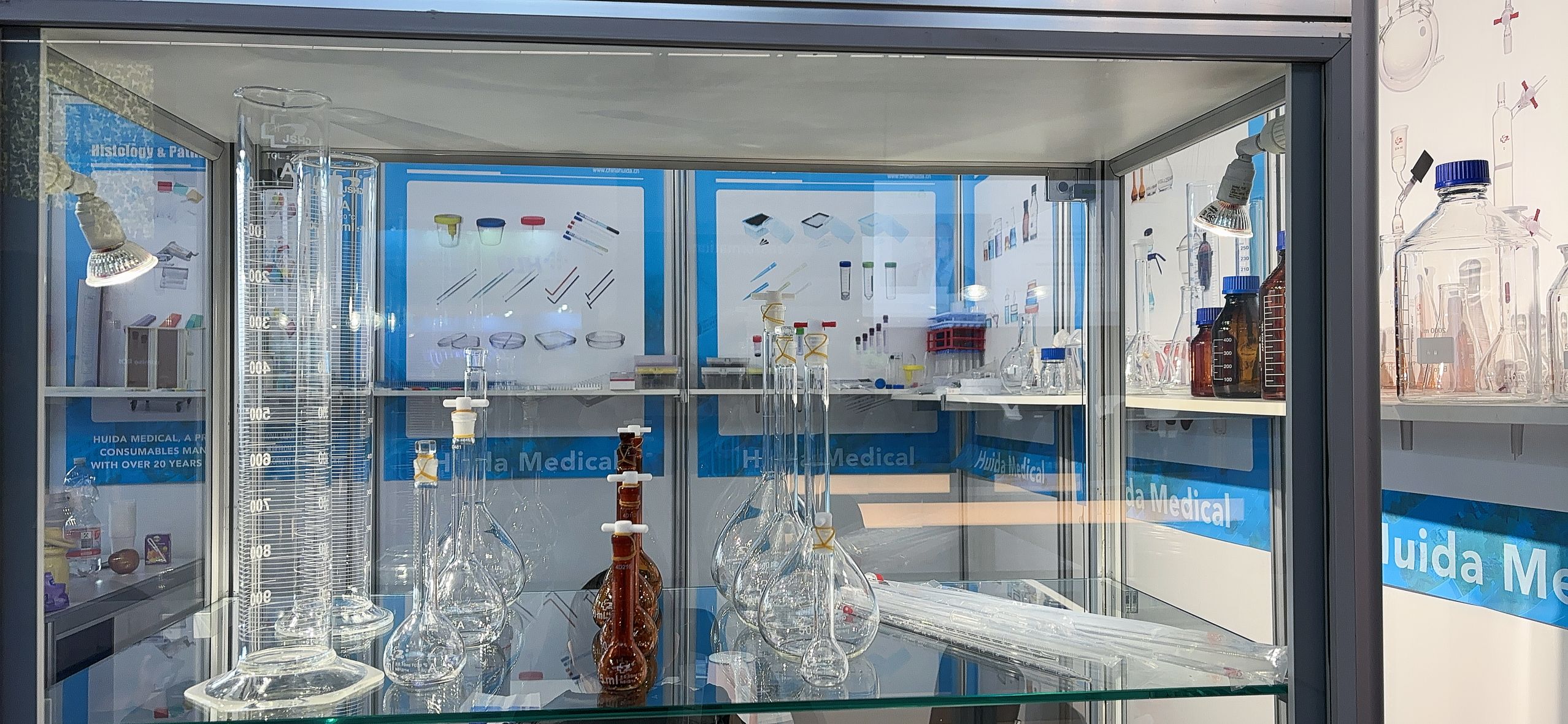Huida Joined analytica 2026 in Munich, Germany (8).jpg